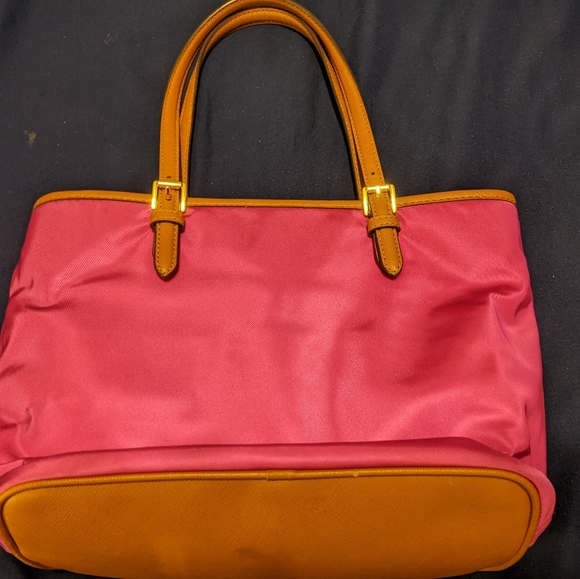 Michael kors hot pink jet set bag - Picture 6 of 7